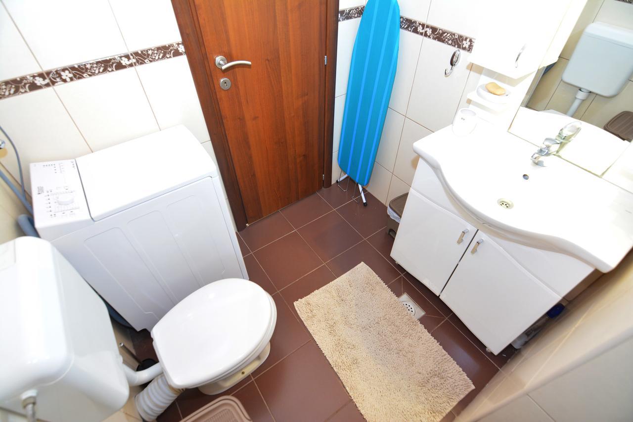 Tropicoco Apartments Tivat Kültér fotó