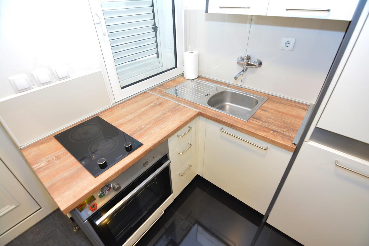Tropicoco Apartments Tivat Kültér fotó